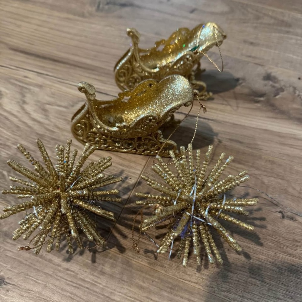 Gold Sleigh and Starburst Ornaments